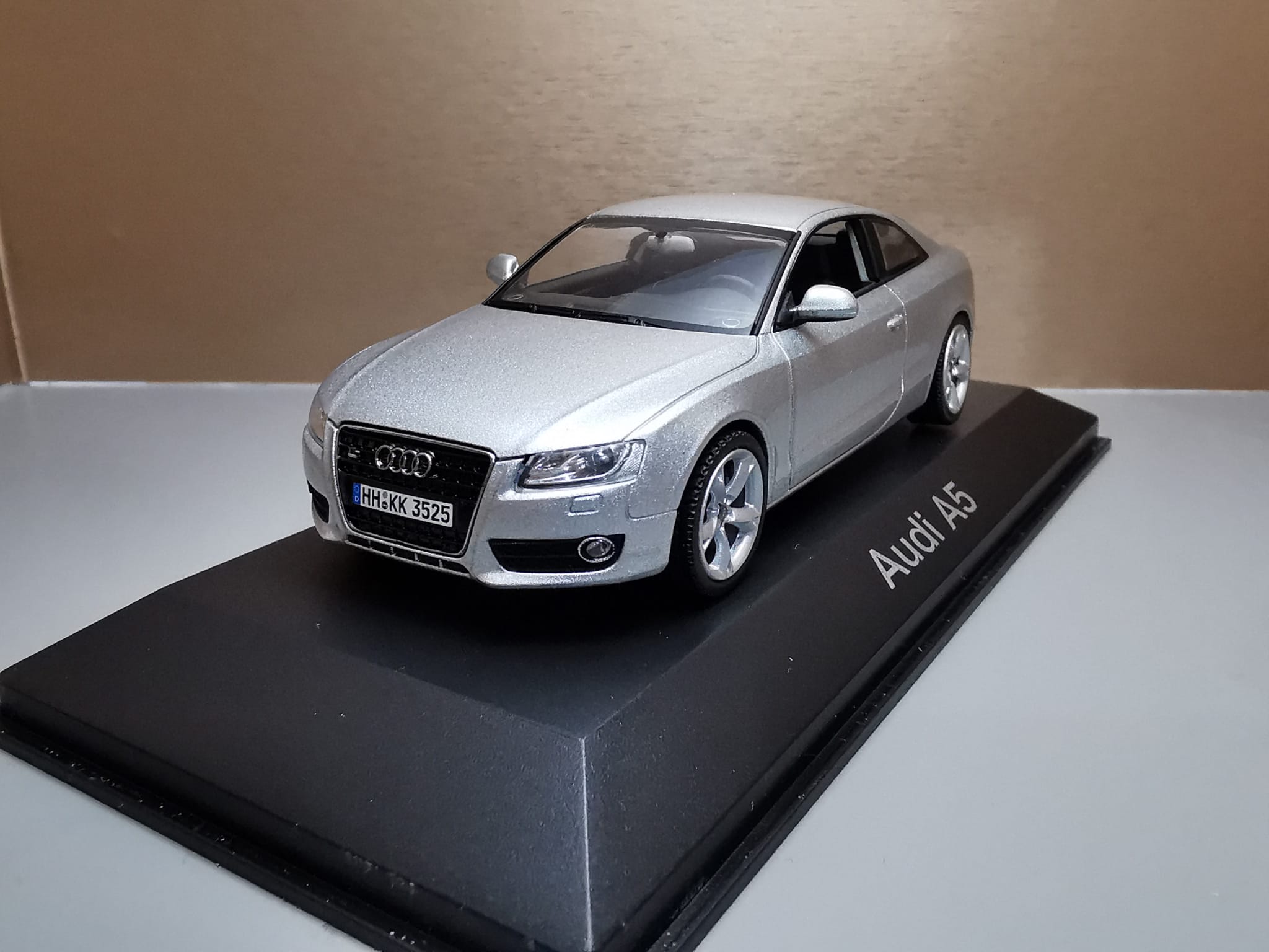 Audi A5 Coupe 2009 silver - 1