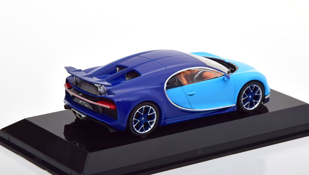 Bugatti Chiron 2016 blue - 2