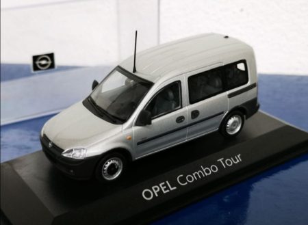 OPEL COMBO TOUR