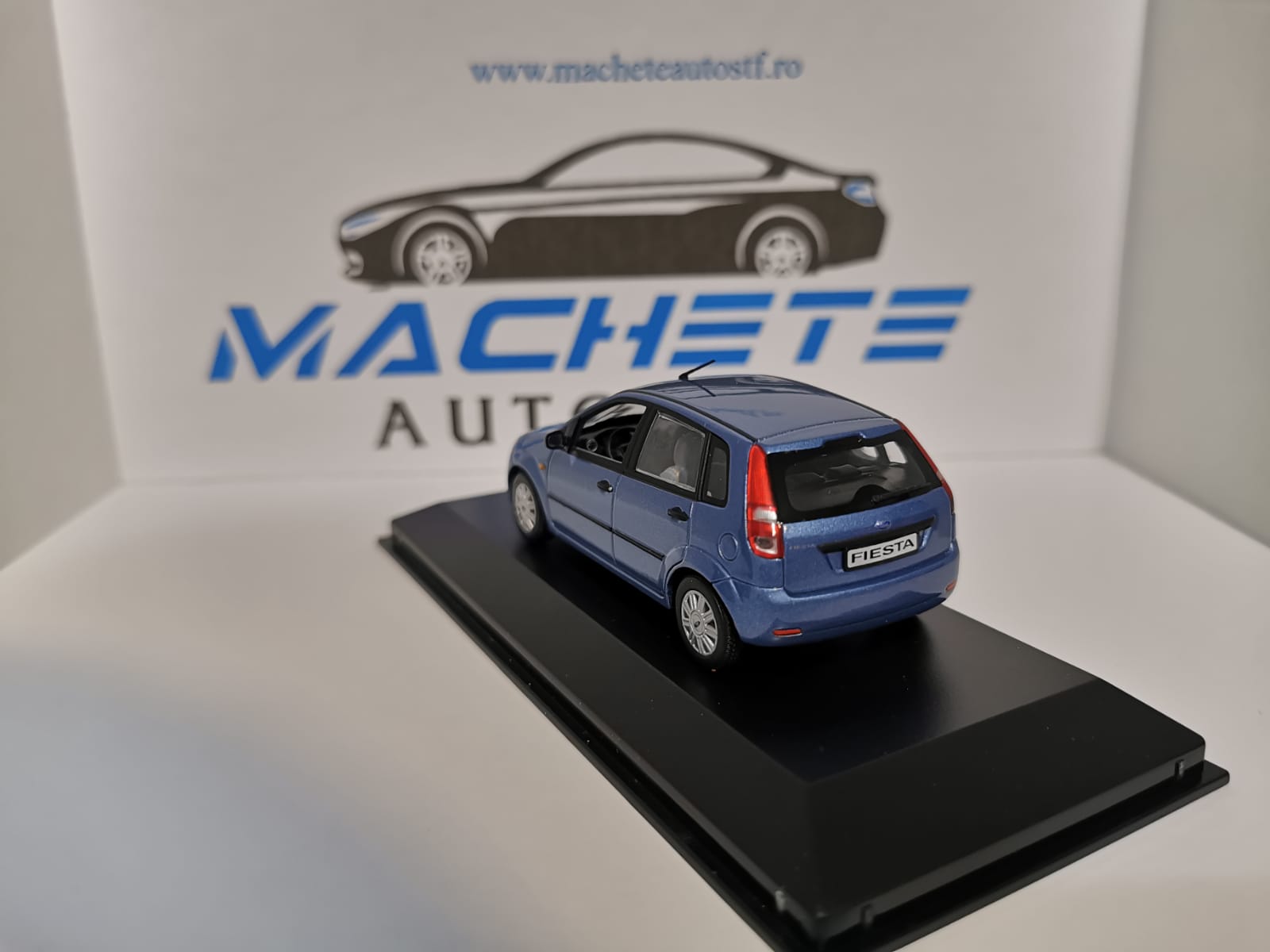FORD FIESTA MK6 - 4 USI BLUE- 2