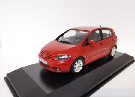 VW GOLF PLUS ROSU