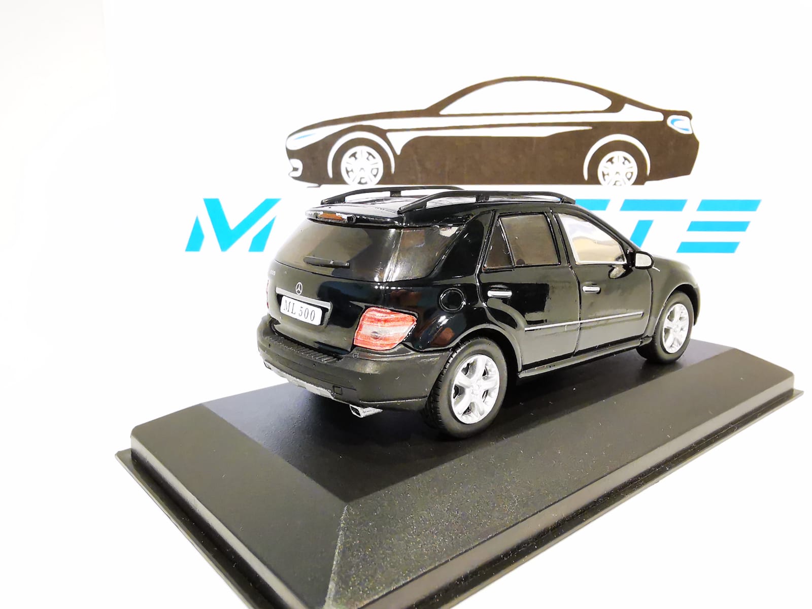 ML 500 NEGRU - 2