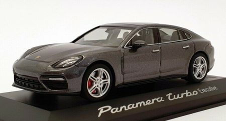 Porsche Panamera Turbo Executive 2017 Agate Gray