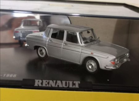 RENAULT 10