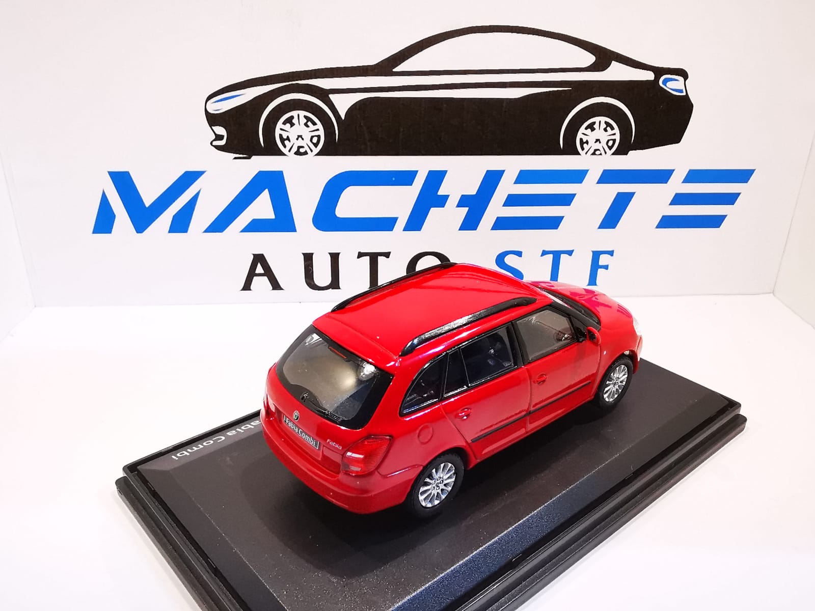SKODA FABIA 2 COMBI ROSIE - 2