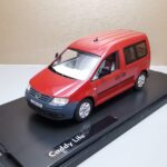VW Caddy Life Rosu