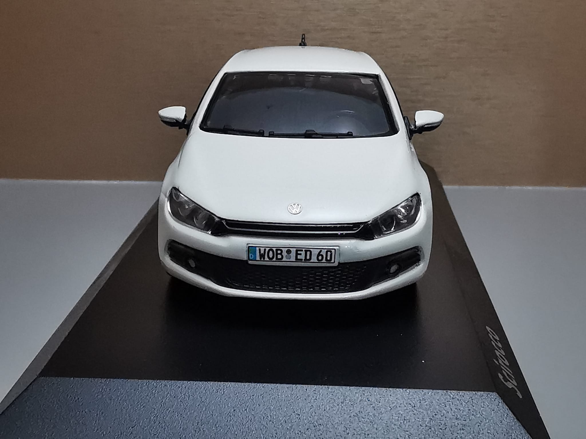 VW Scirocco alb 2009 - 4