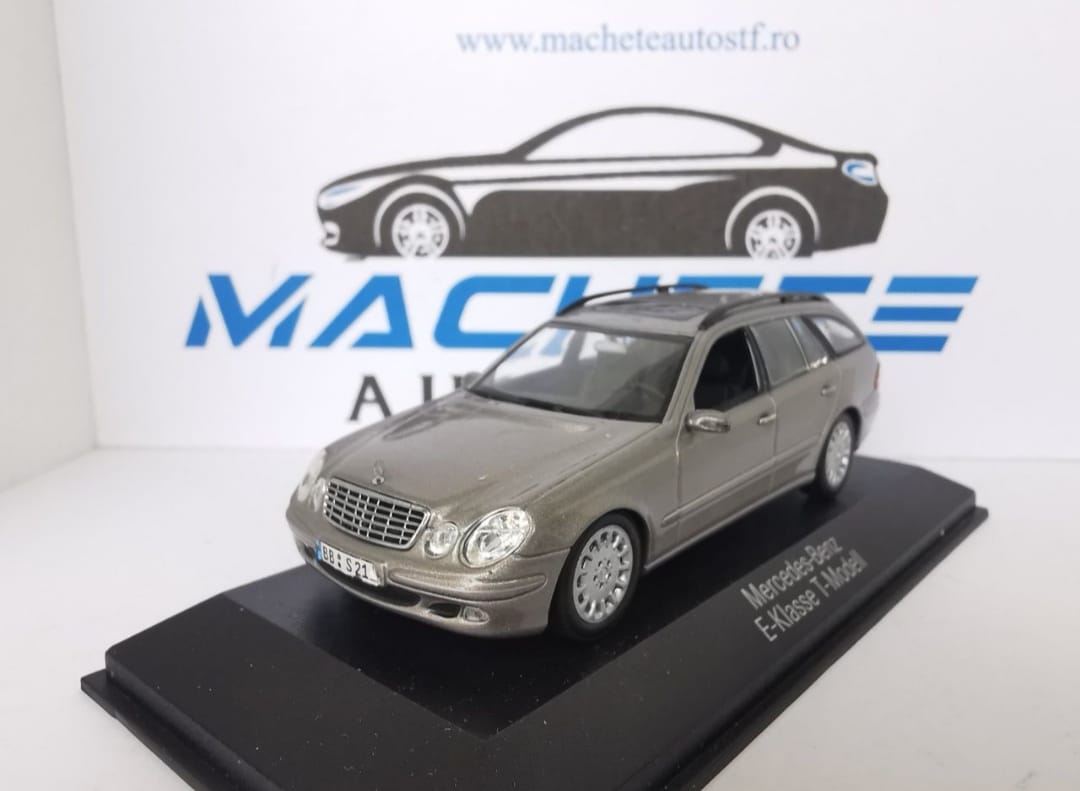Mercedes E-Klass T-Modell S211 2003 Sampanie - 1