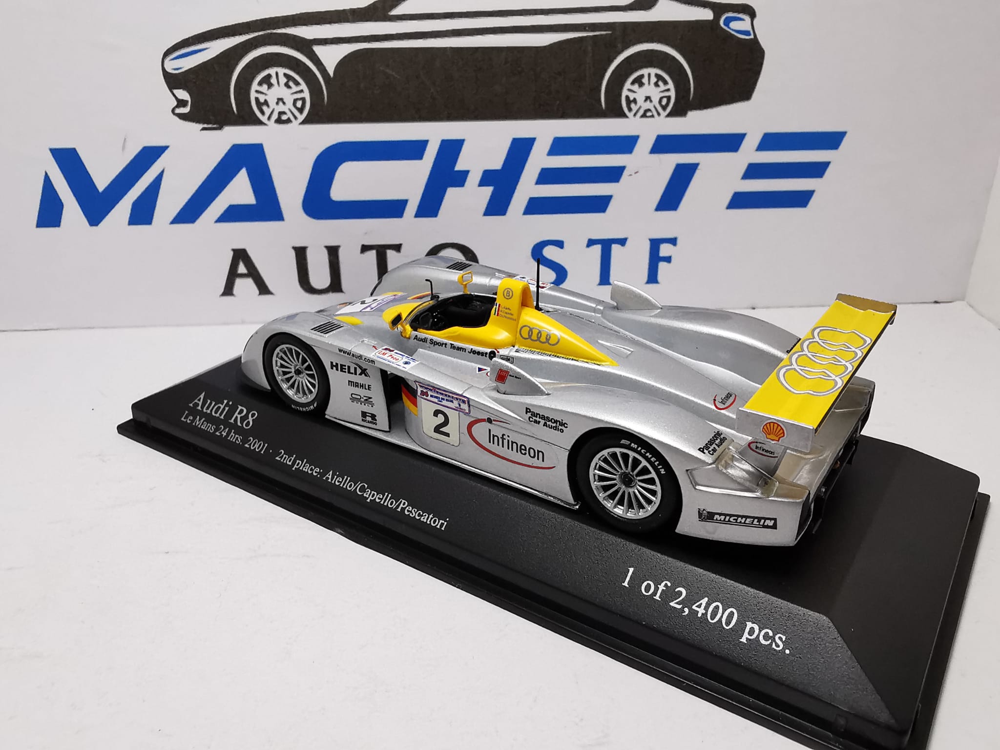 AUDI R8 GRI NR 2 - 5