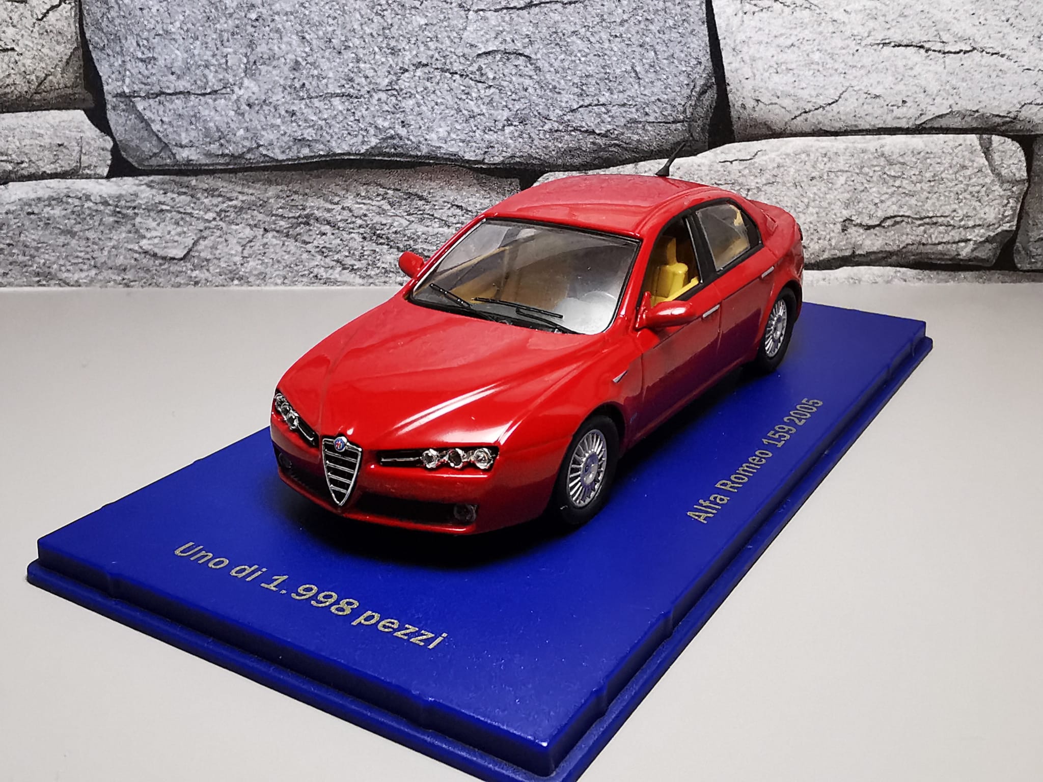 Alfa Romeo 159 rosu- 1