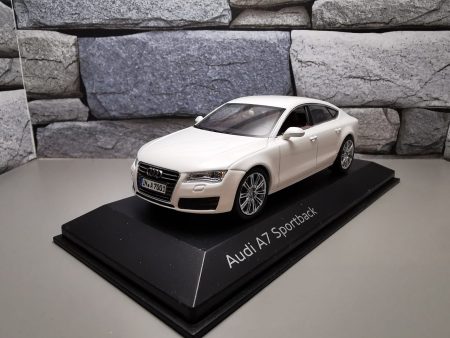 Audi A7 Sportback alb 2011