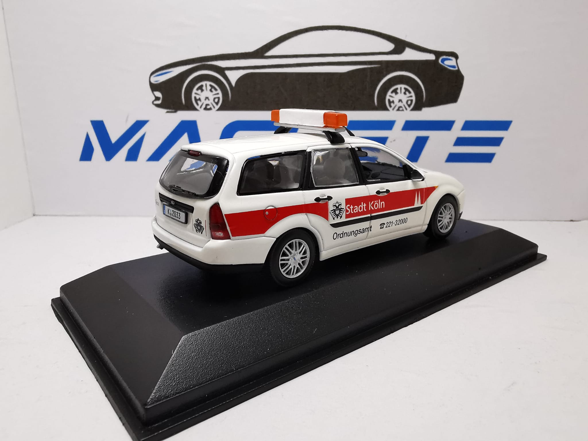 FORD FOCUS TURNIER ALB 1999 - 4