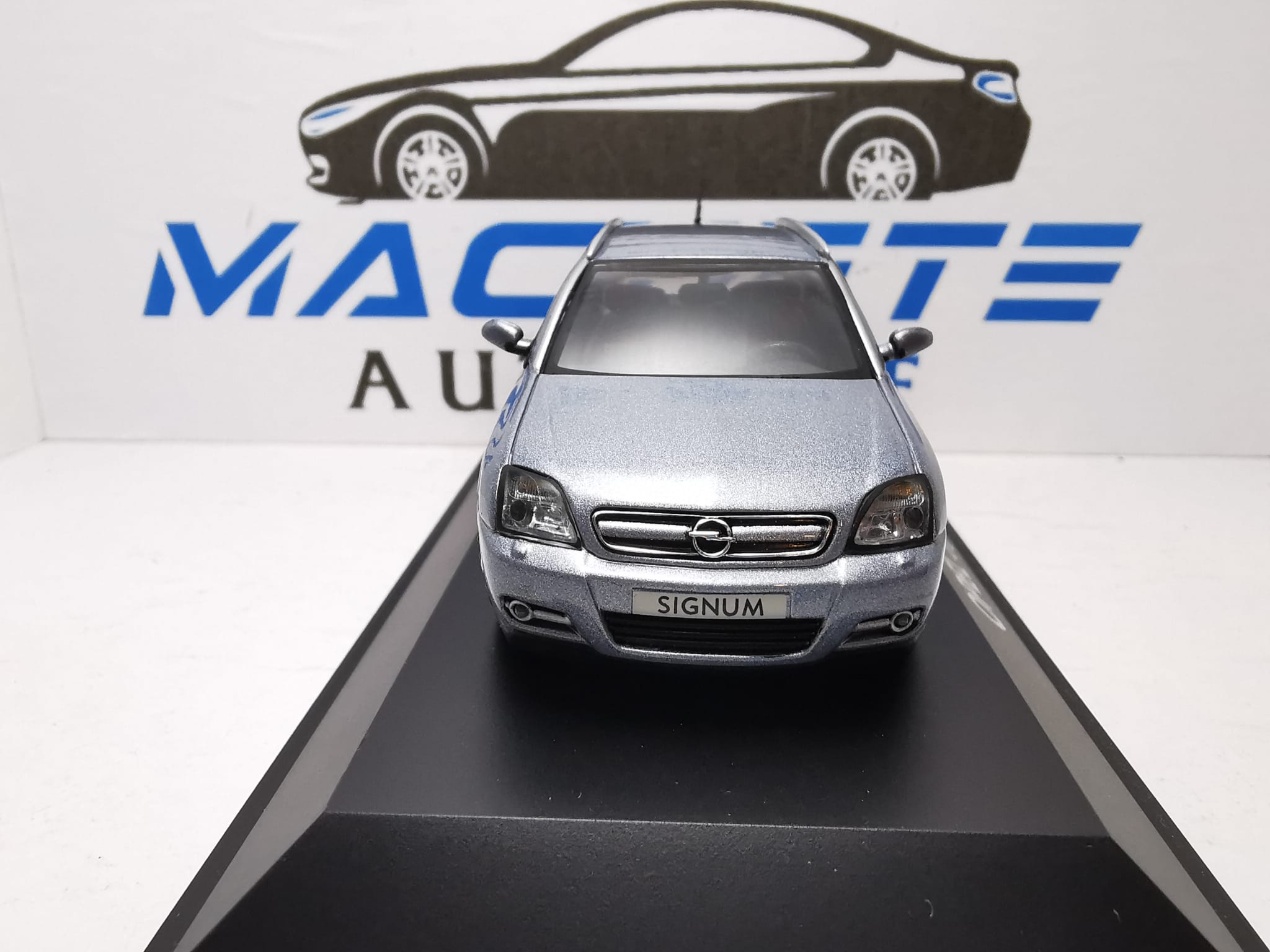 OPEL SIGNUM - 2