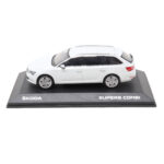Skoda Superb Combi Moon White – 4