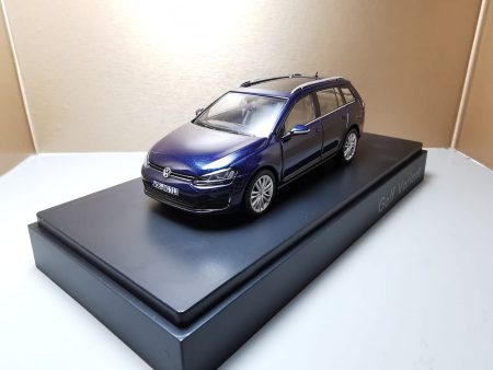 VW GOLF 7 (VII) Variant Metallic Dark Blue 2013