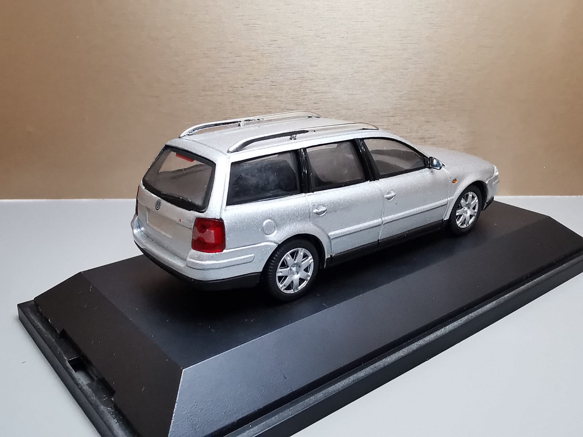 VW Passat B5.5 Variant silver - 3