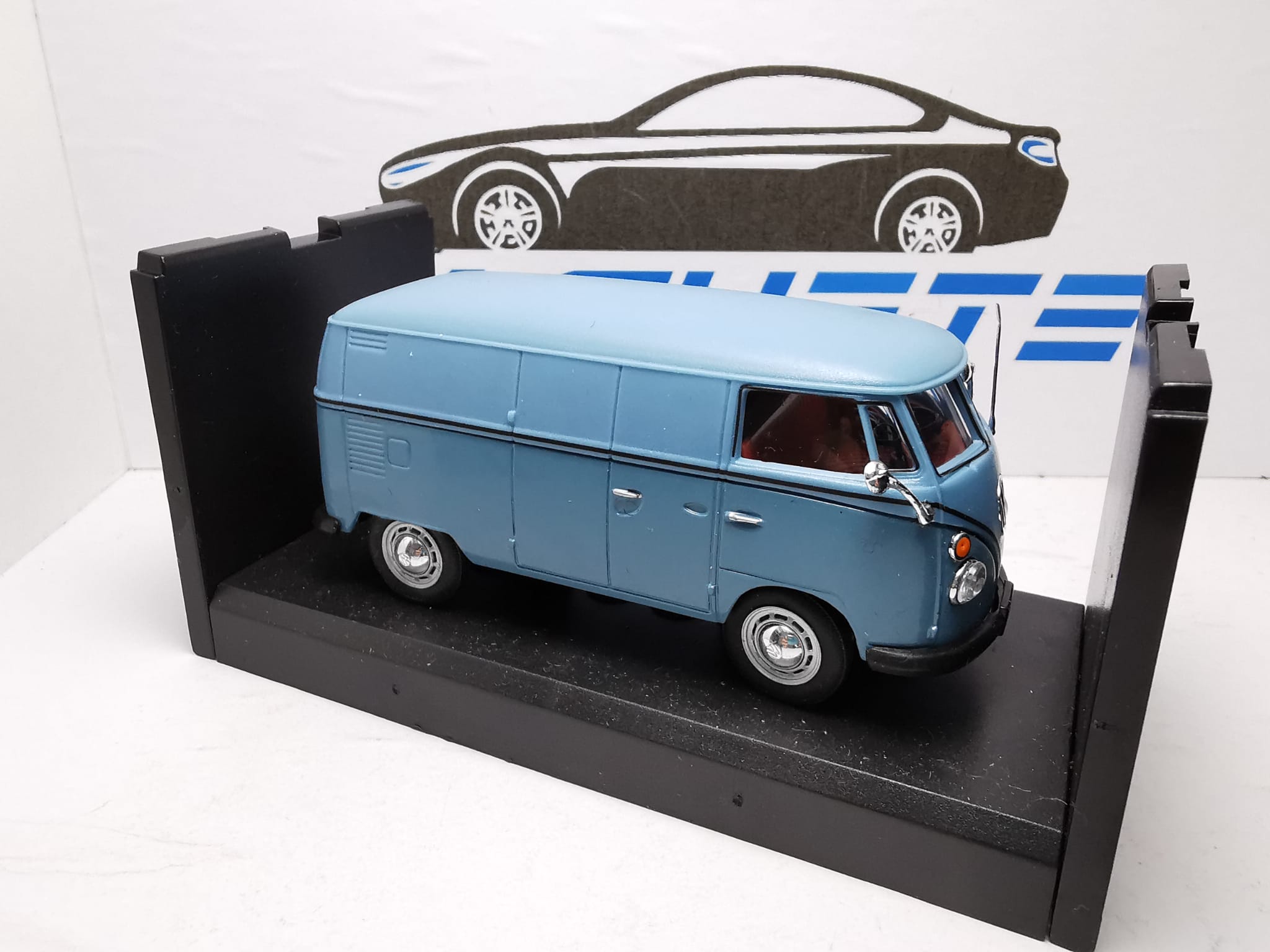 vw transporter 1 albastra - 3