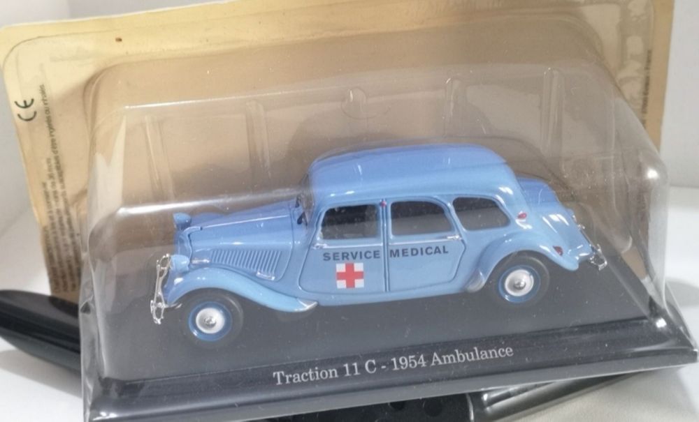 CITROEN TRACTION 11 C 1954 AMBULANCE BLUE