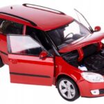 Skoda Fabia Combi II rosu 2009 scala 1/24