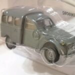 citroen-2cv-gri-cu-3-geamuri-van