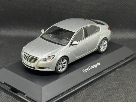 Opel Insignia A Hatchback 2009 Sylver