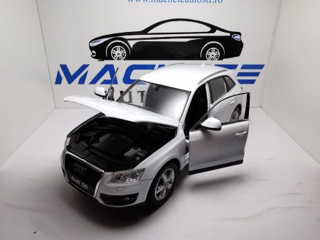 Audi Q5 2009 Alb 1/24 - cu defecte