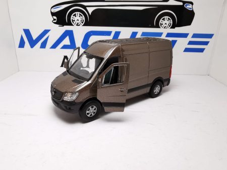 Mercedes Sprinter Van 2015 Maro
