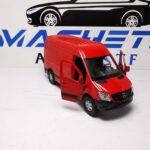 Mercedes Sprinter Van 2015 Rosu