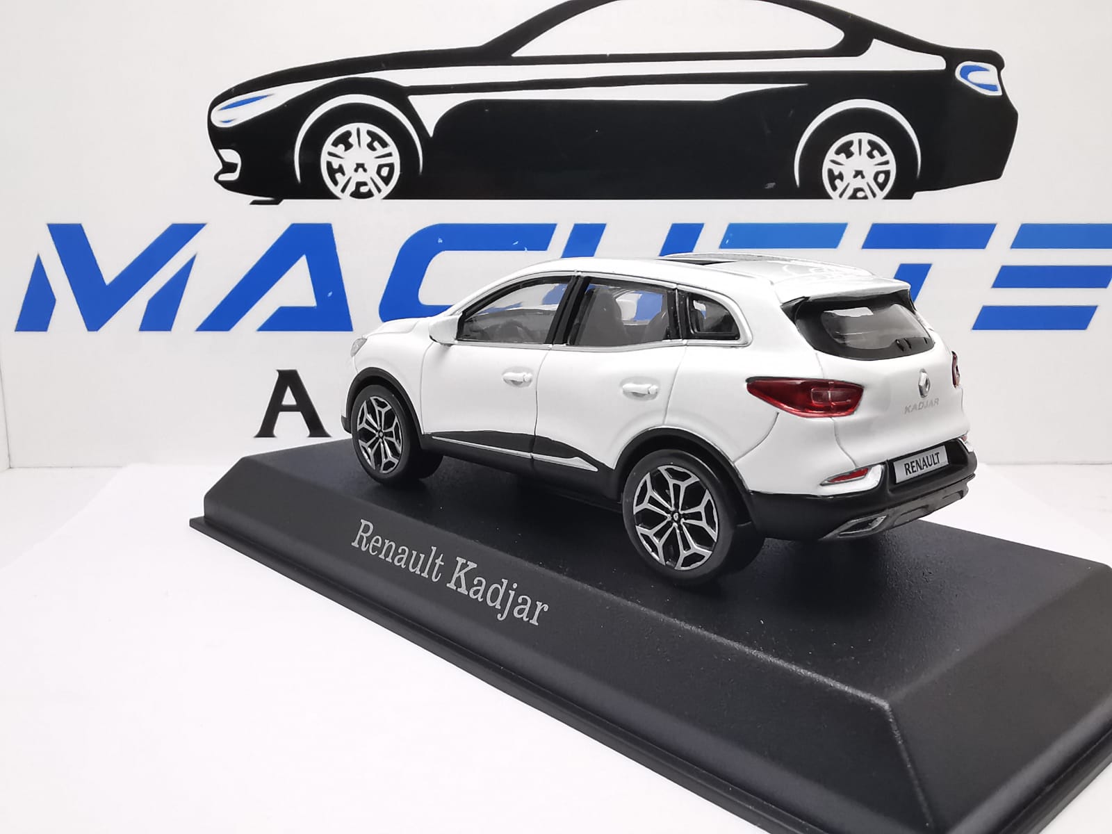 Renault Kadjar 2020 white - 2