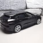 Jaguar F-Pace black – 1