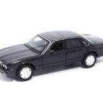 Jaguar XJ6 black cu led-uri si sunete – 1