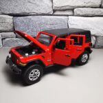 Jeep Wrangler Sahara Unlimited 2017 Red cu led-uri si sunete