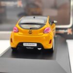 Hyundai Veloster orange 2012 – 1