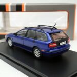 Volvo v40 dark blue 2001 – 5