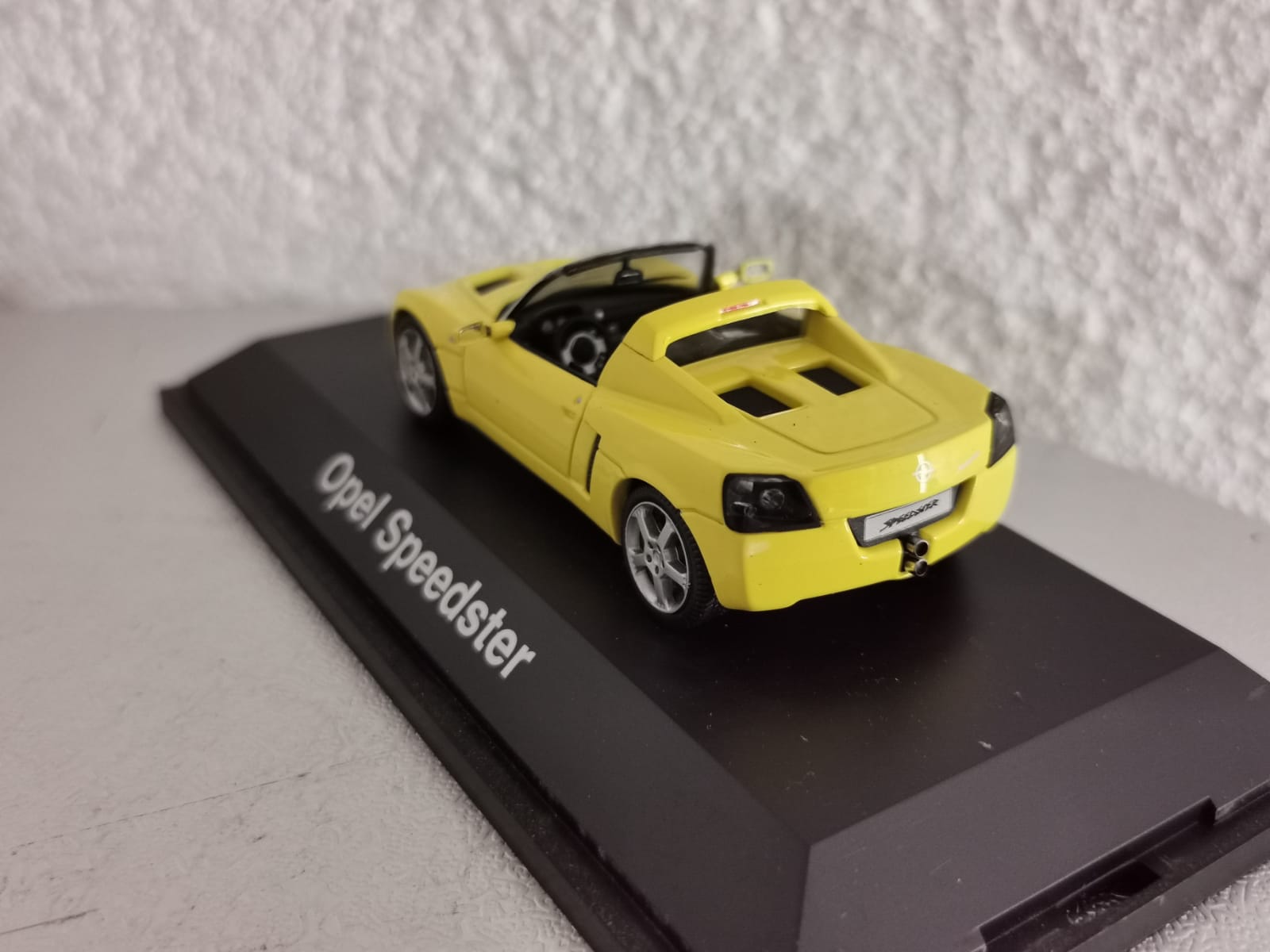 Opel Speedster galben -2