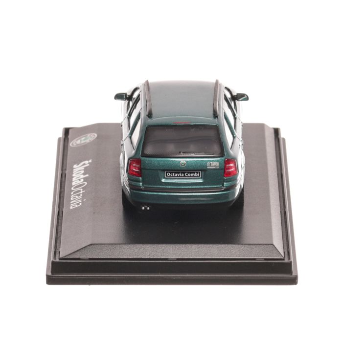 Skoda Octavia 2 Combi Green metallic - 3