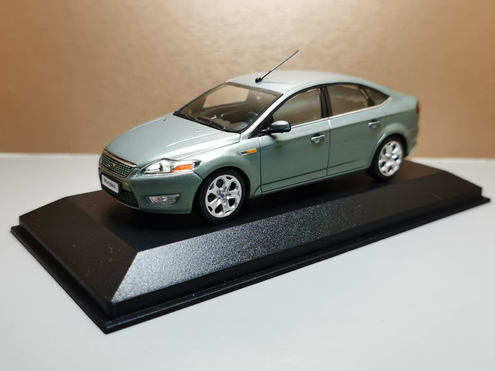 Ford mondeo MK4, gri, 2007 Hatchback 1