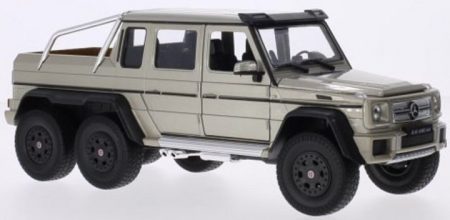 Mercedes Benz G klass G63 AMG 6X6 2013 scala 1/24