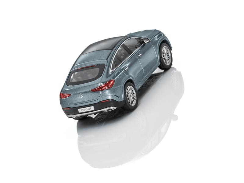 Mercedes-Benz GLE Coupe C167 selenite grey 2020.
