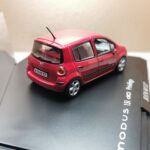 Renault Modus rouge de feu, 2005 1