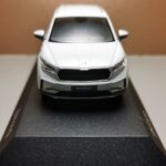 Skoda Enyaq 4, moon white 2021 1