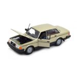 Volvo 240 GL gold scala 1/24