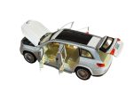 Mercedes GLS 600 White.