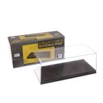 Vitrina din plexiglass cu postament si cutie de carton scala 1/18