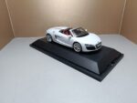 Audi R8 Spyder white