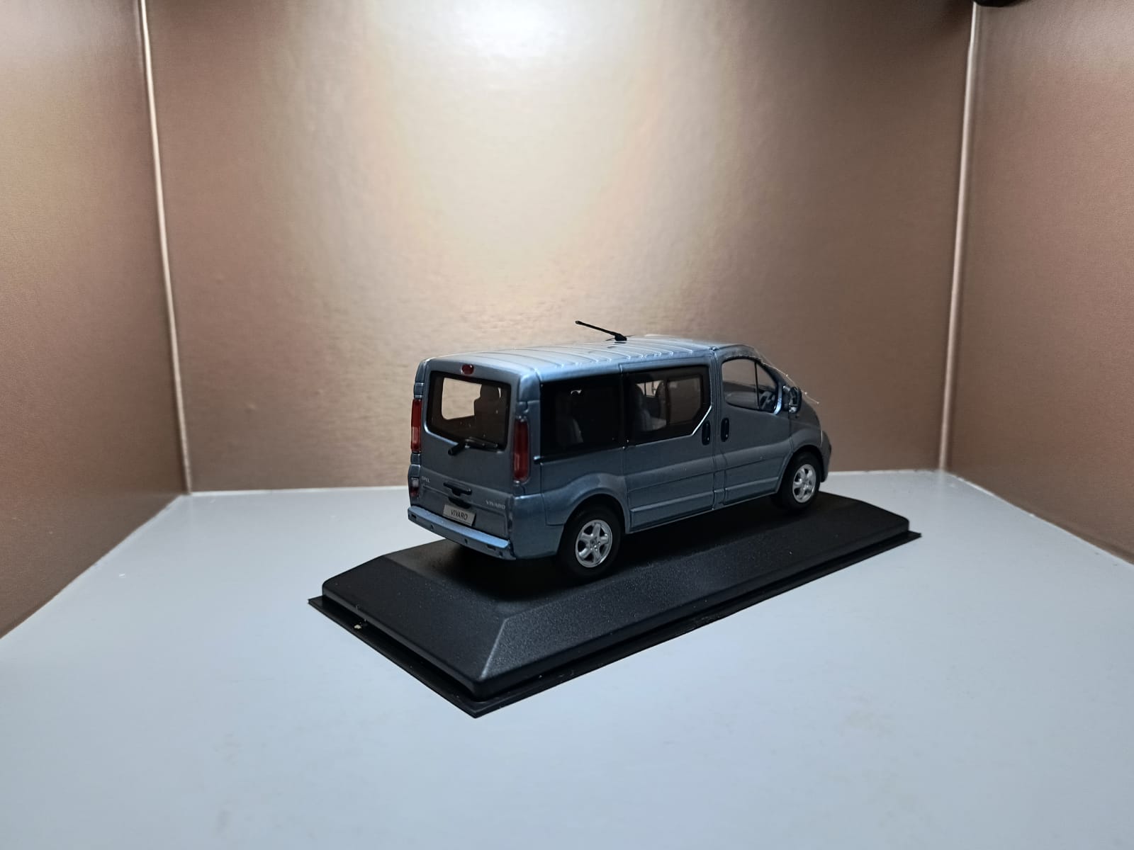 Opel Vivaro 2006 Blue..
