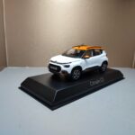 Citroen C3 2023 versiune India White & Orange Roof