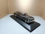 Mercedes -Benz 600 Pullman black 1