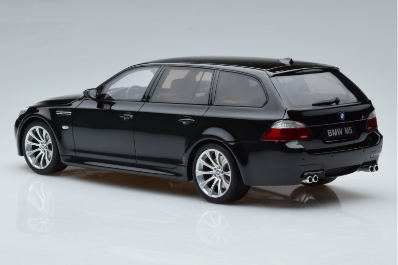 Bmw seria 5 Touring E61 M5 Black...