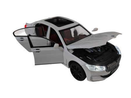 Bmw seria 7 (G12) White 2016 (replica) scala 1/24